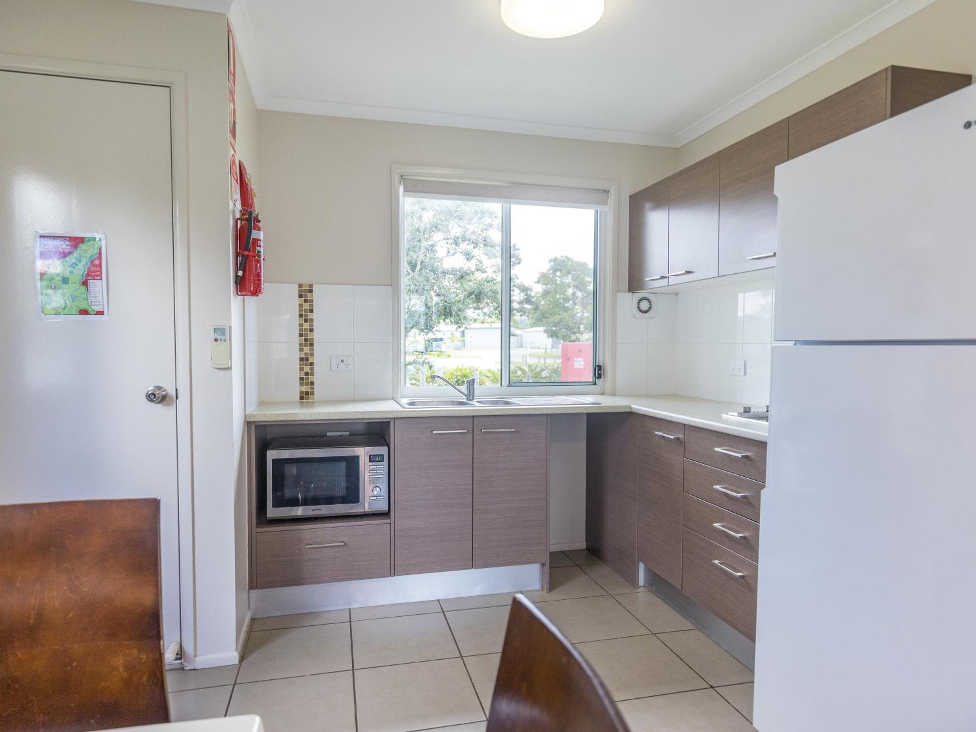 Nrma Lake Somerset Holiday Park Kilcoy Bilik gambar
