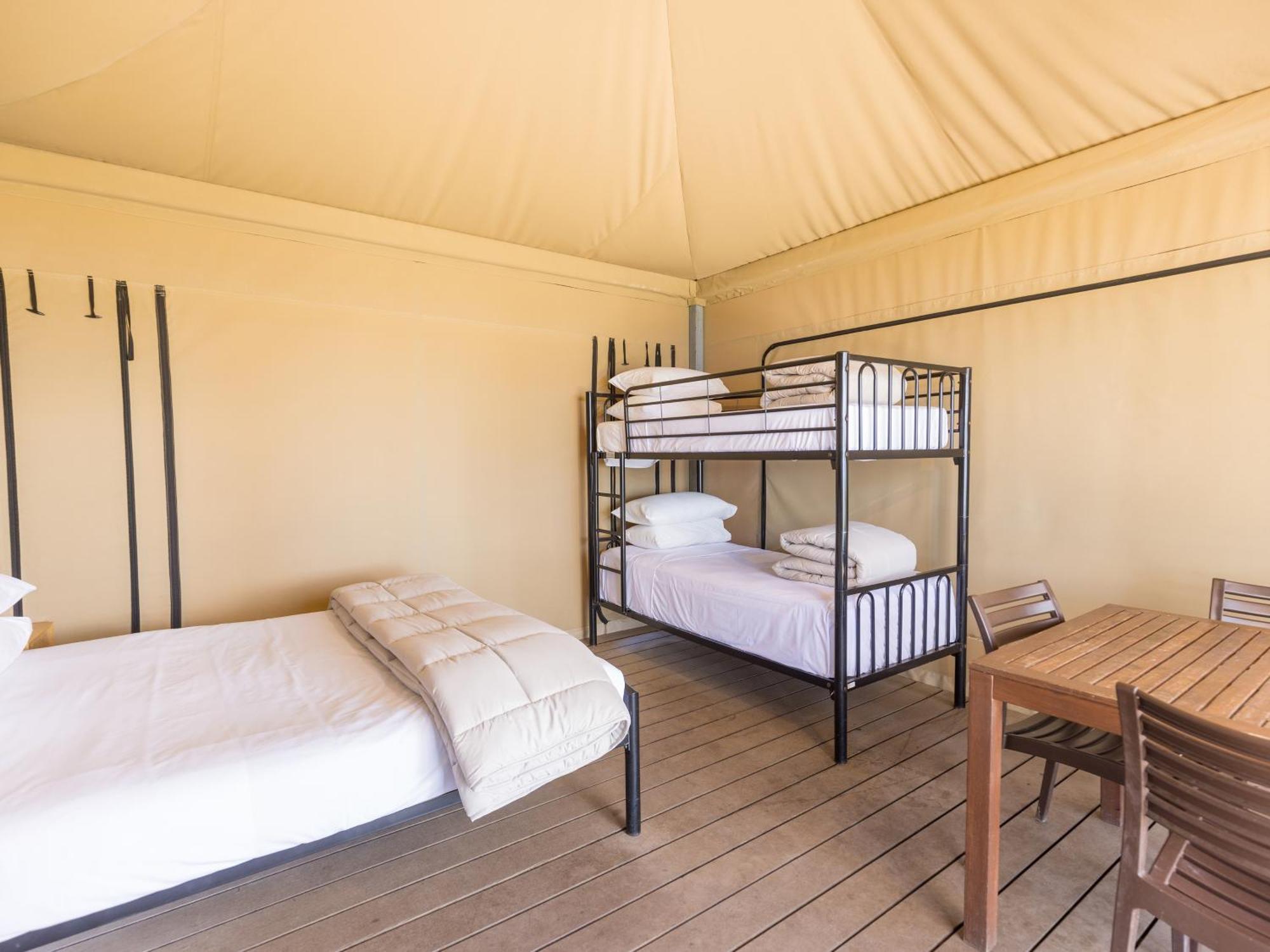 Nrma Lake Somerset Holiday Park Kilcoy Bilik gambar